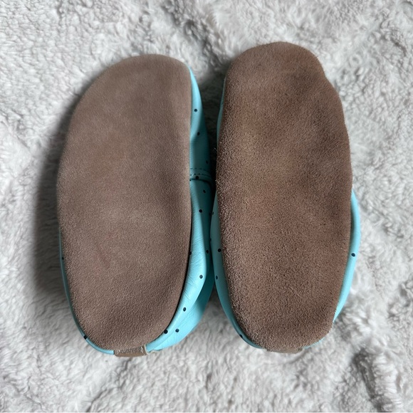 -Robeez | Soft Leather Blue and Silver Anchor Dot Moccasin | Size 18-24 Months - Picture 6 of 8